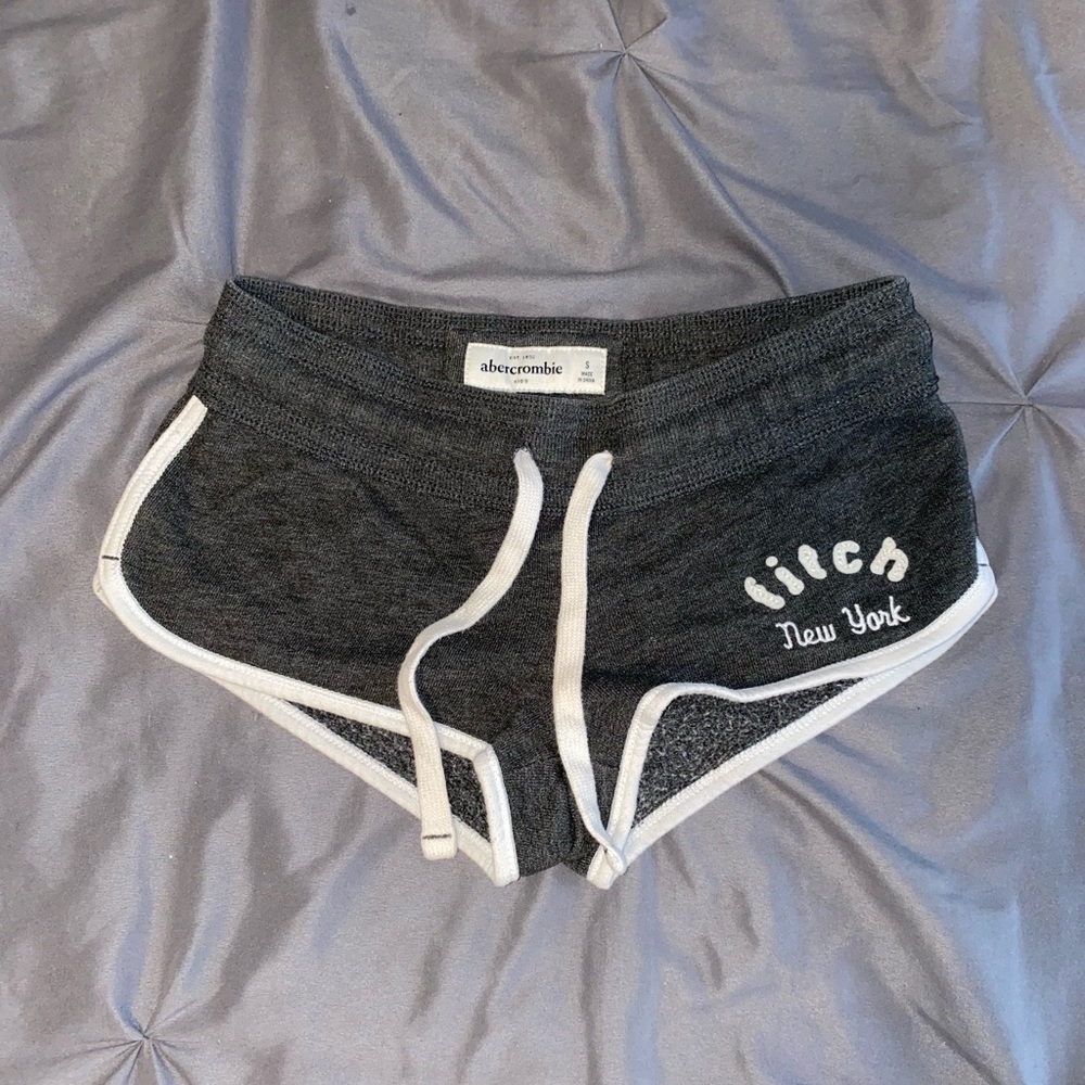 Abercrombie gray shorts